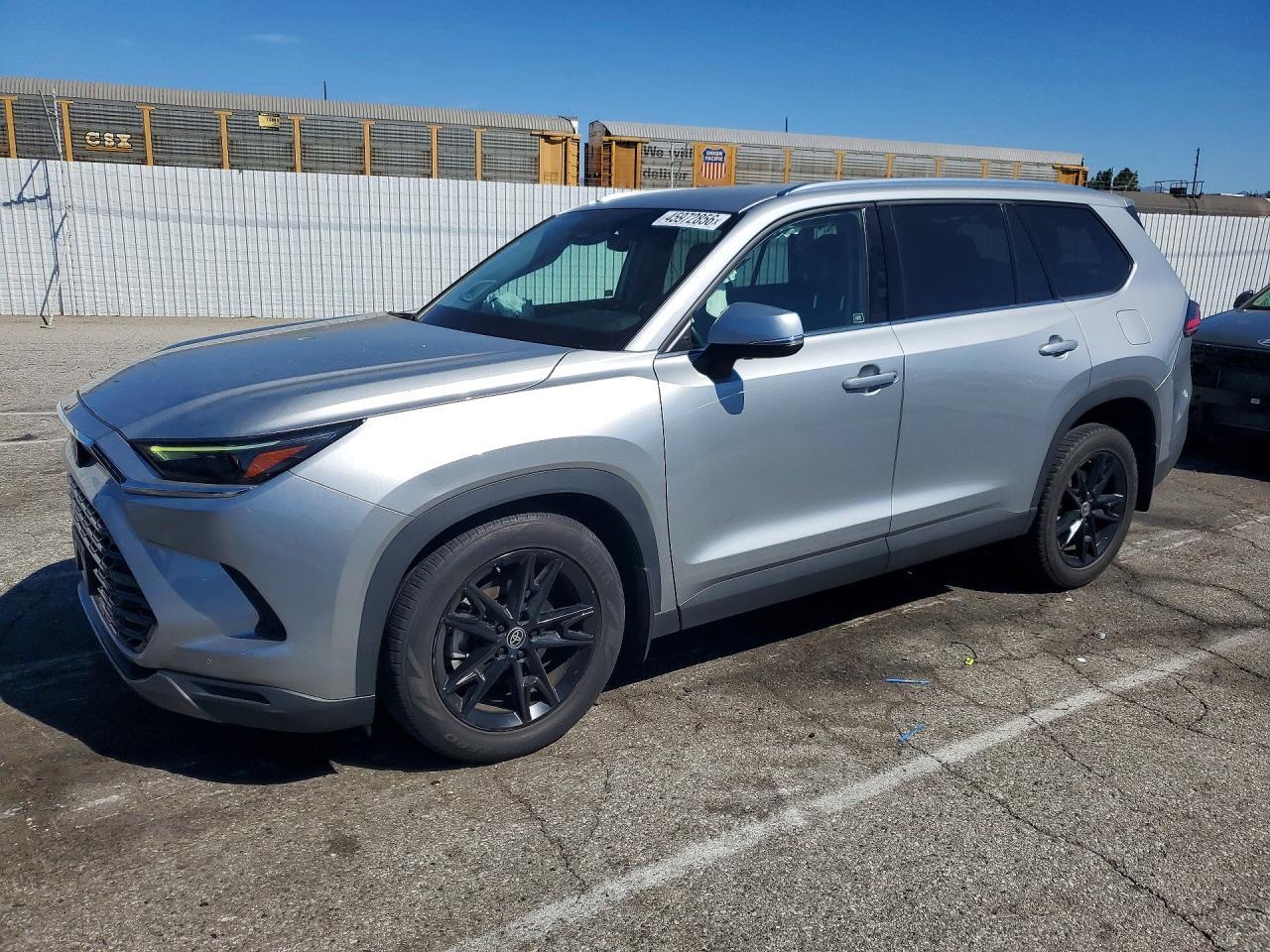 2024 TOYOTA HIGHLANDER