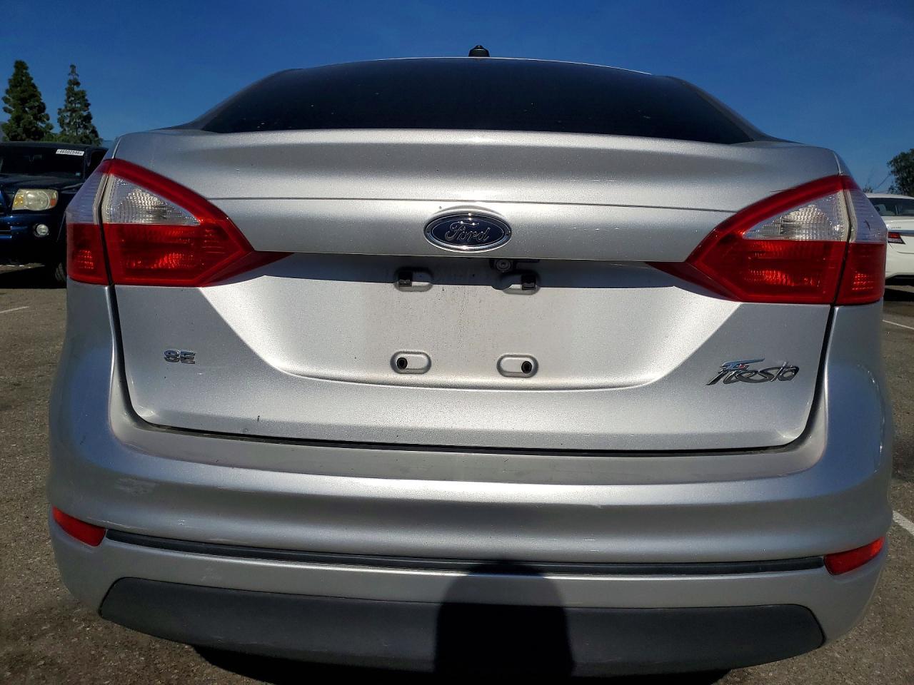 2018 FORD Fiesta