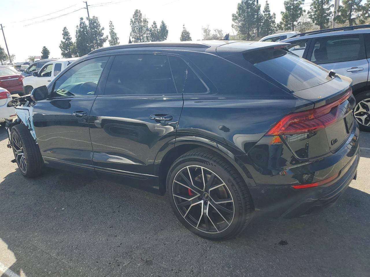 2022 AUDI Q8