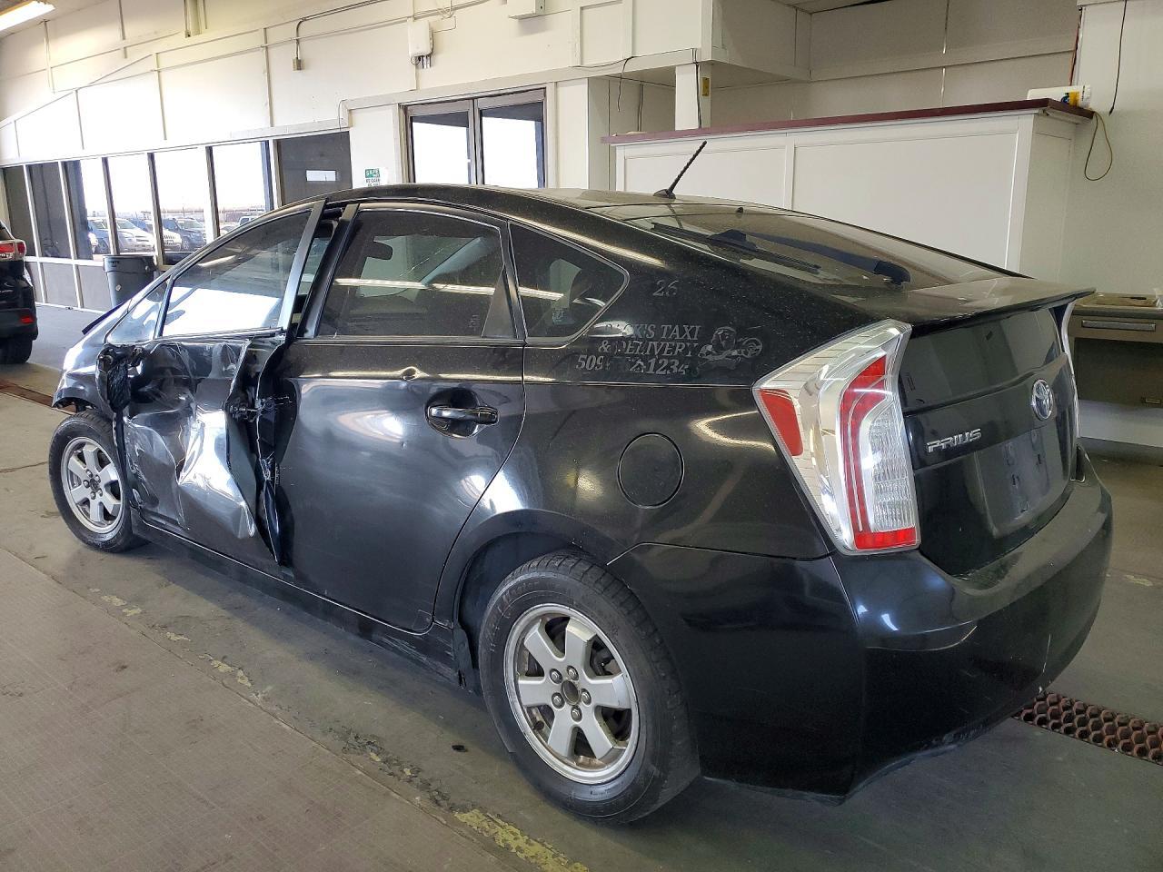 2012 TOYOTA PRIUS
