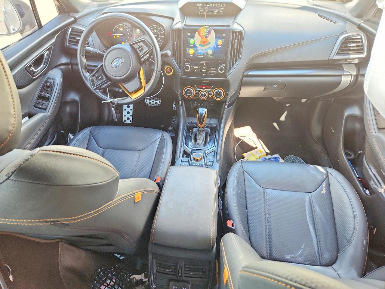 2022 SUBARU FORESTER