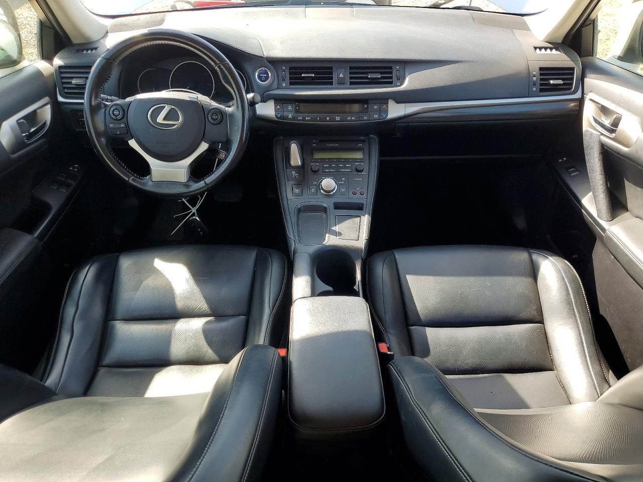 2017 LEXUS CT 200H