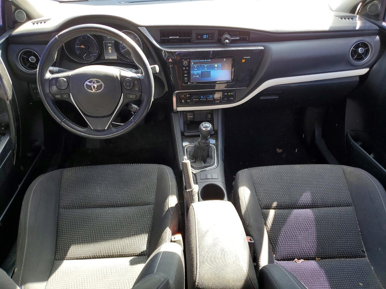 2017 TOYOTA COROLLA