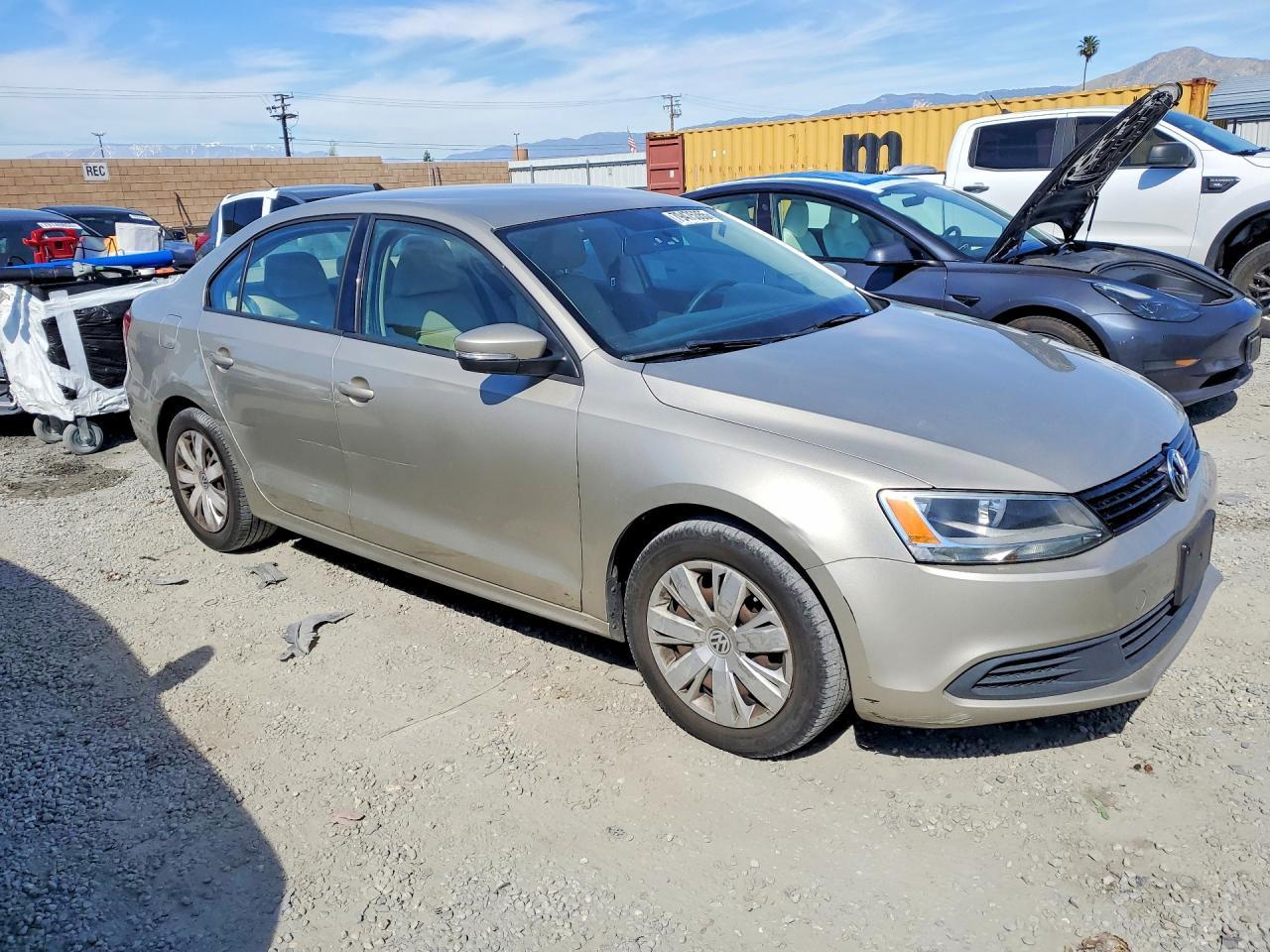 2014 VOLKSWAGEN JETTA