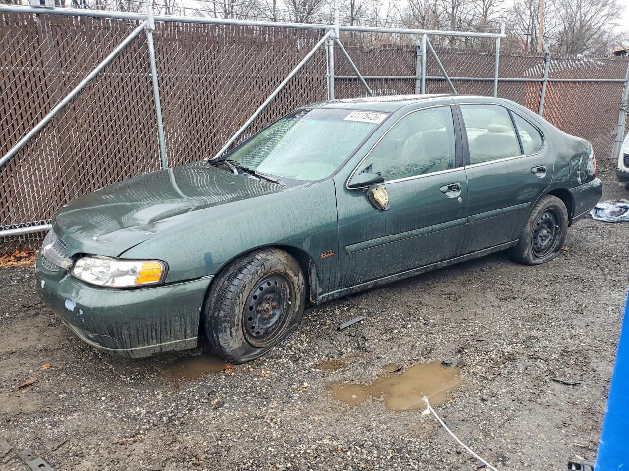 2001 NISSAN ALTIMA