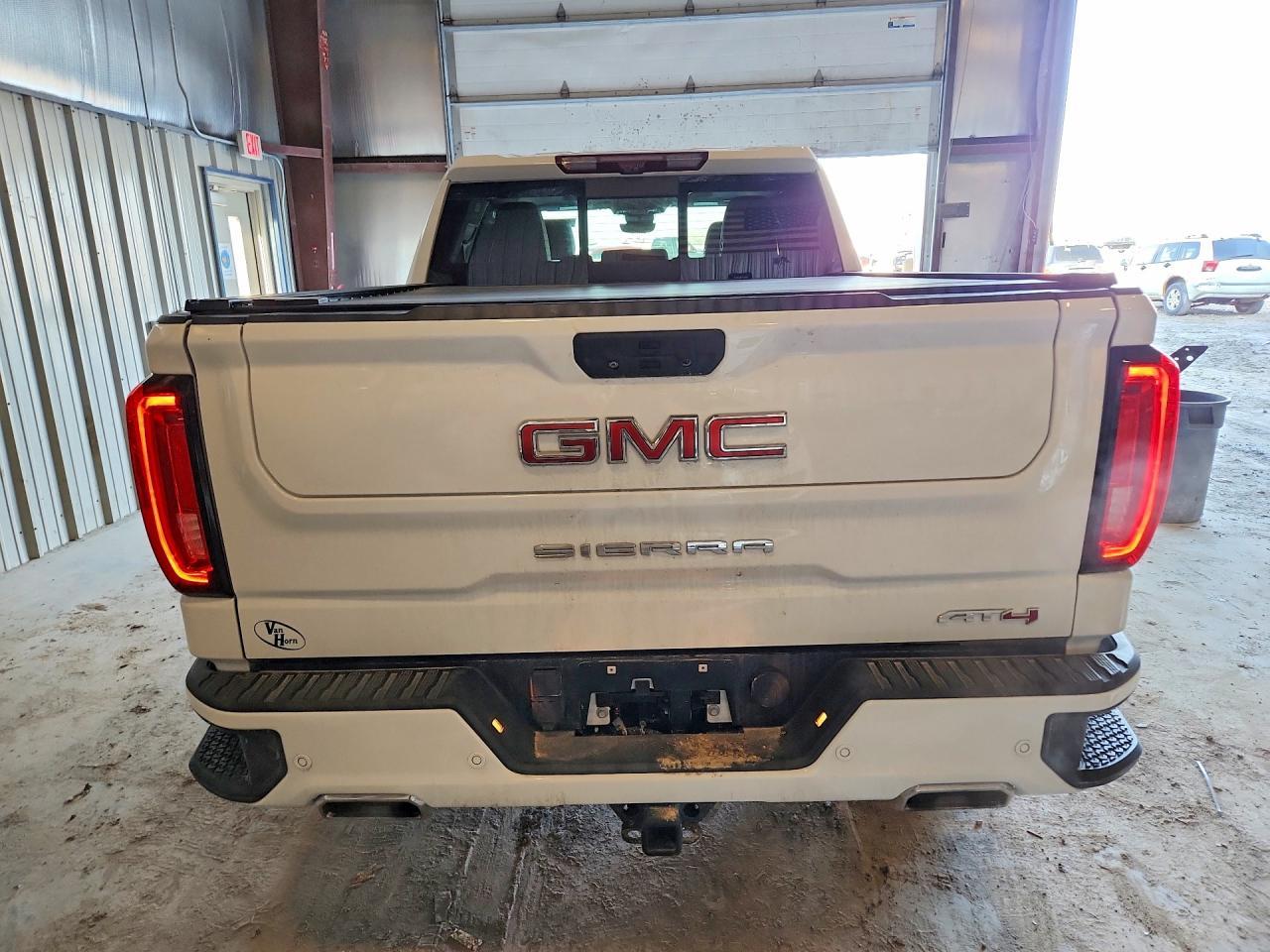 2023 GMC Sierra