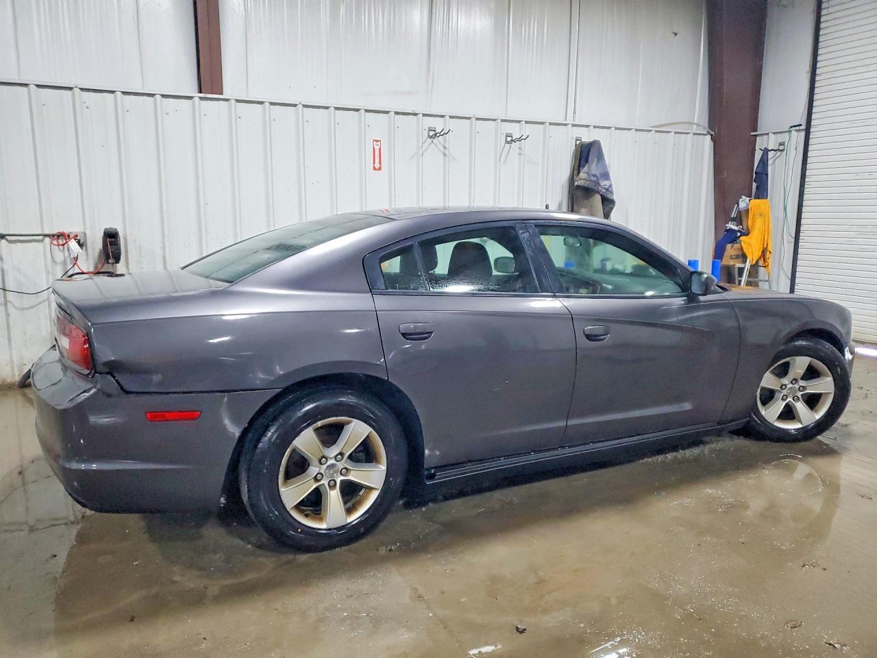 2013 DODGE CHARGER