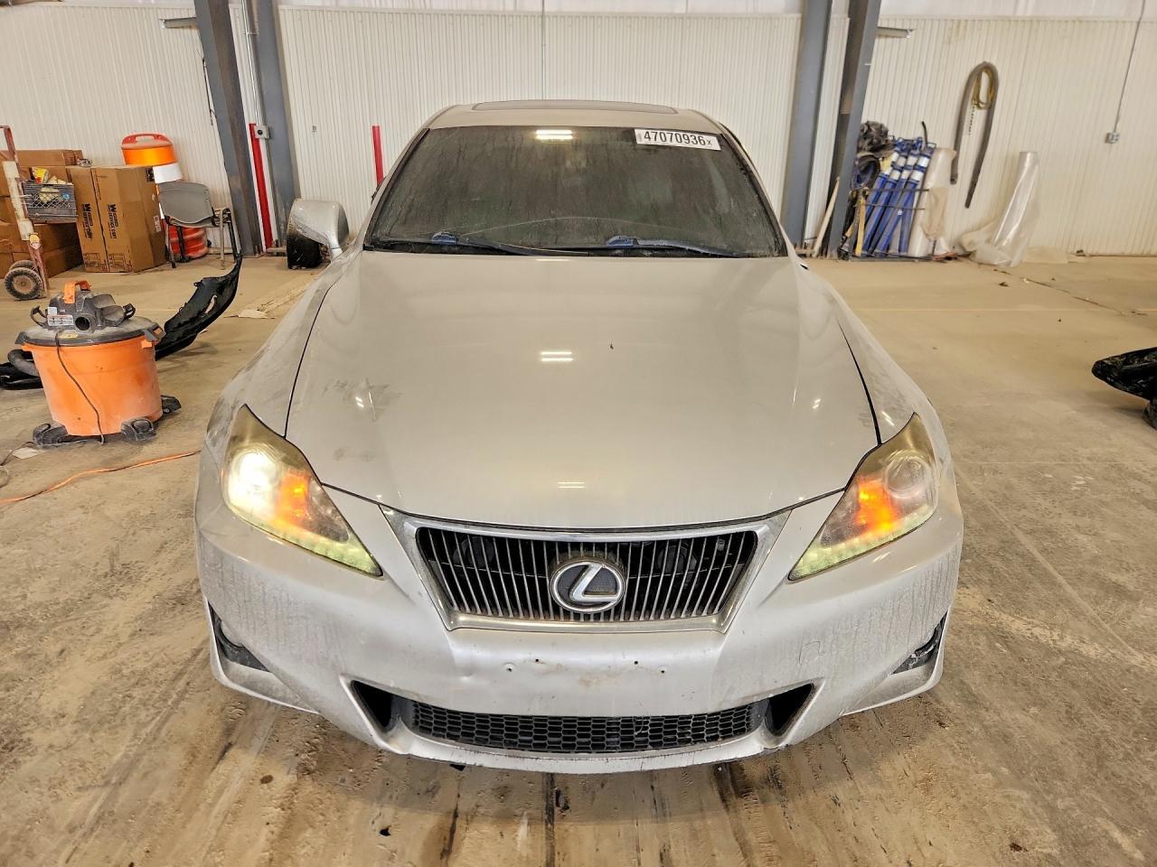 2013 LEXUS IS 250