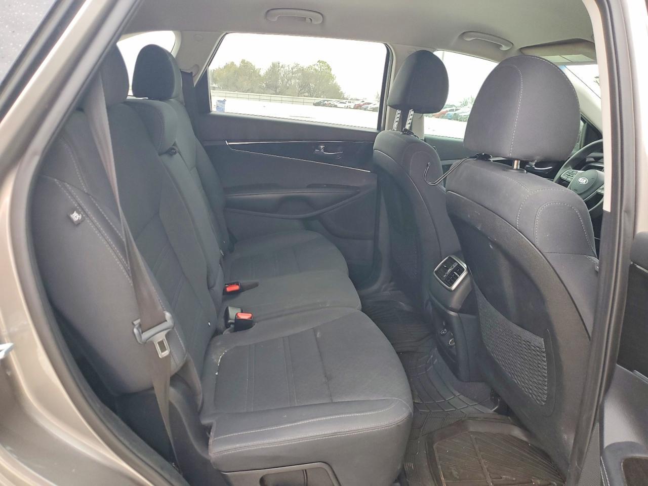 2019 KIA SORENTO