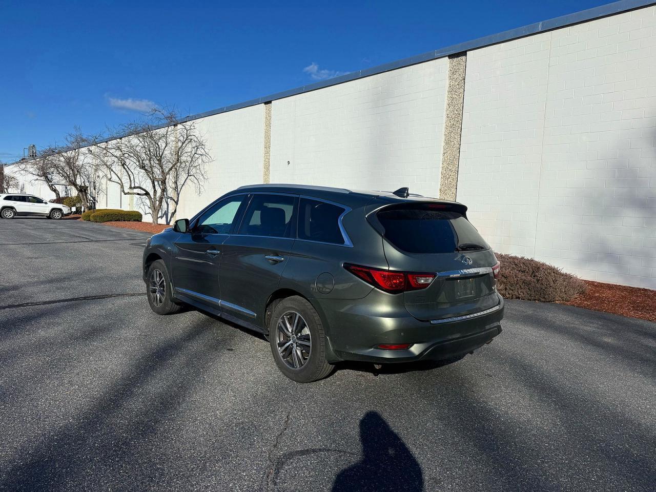 2016 INFINITI