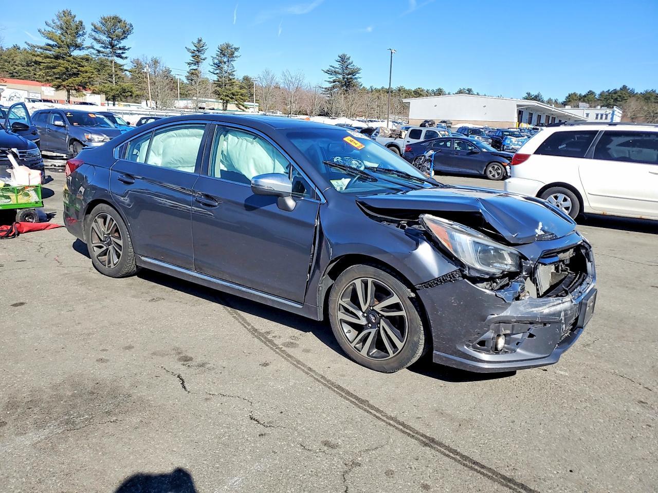 2018 SUBARU Legacy