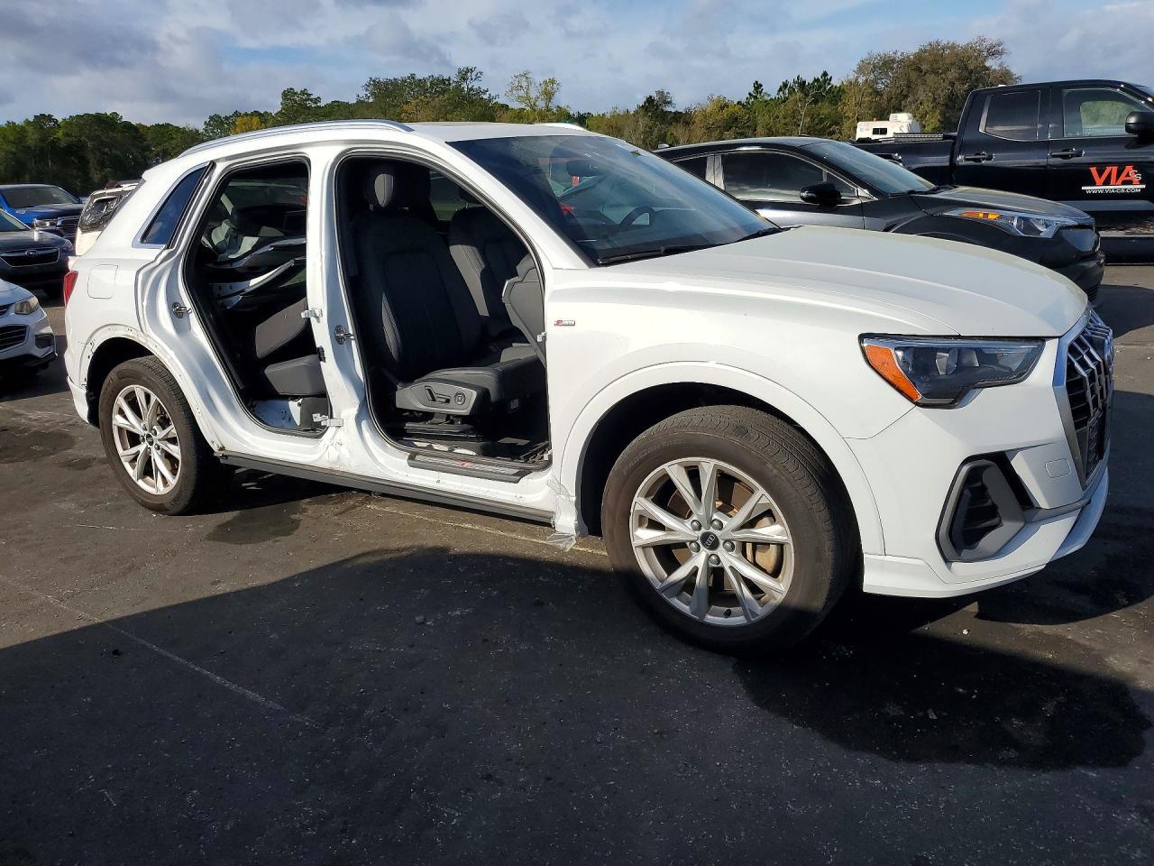 2021 AUDI Q3
