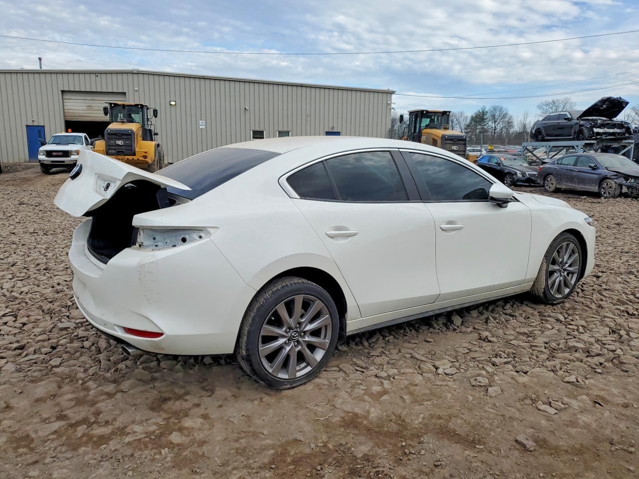 2022 MAZDA 3