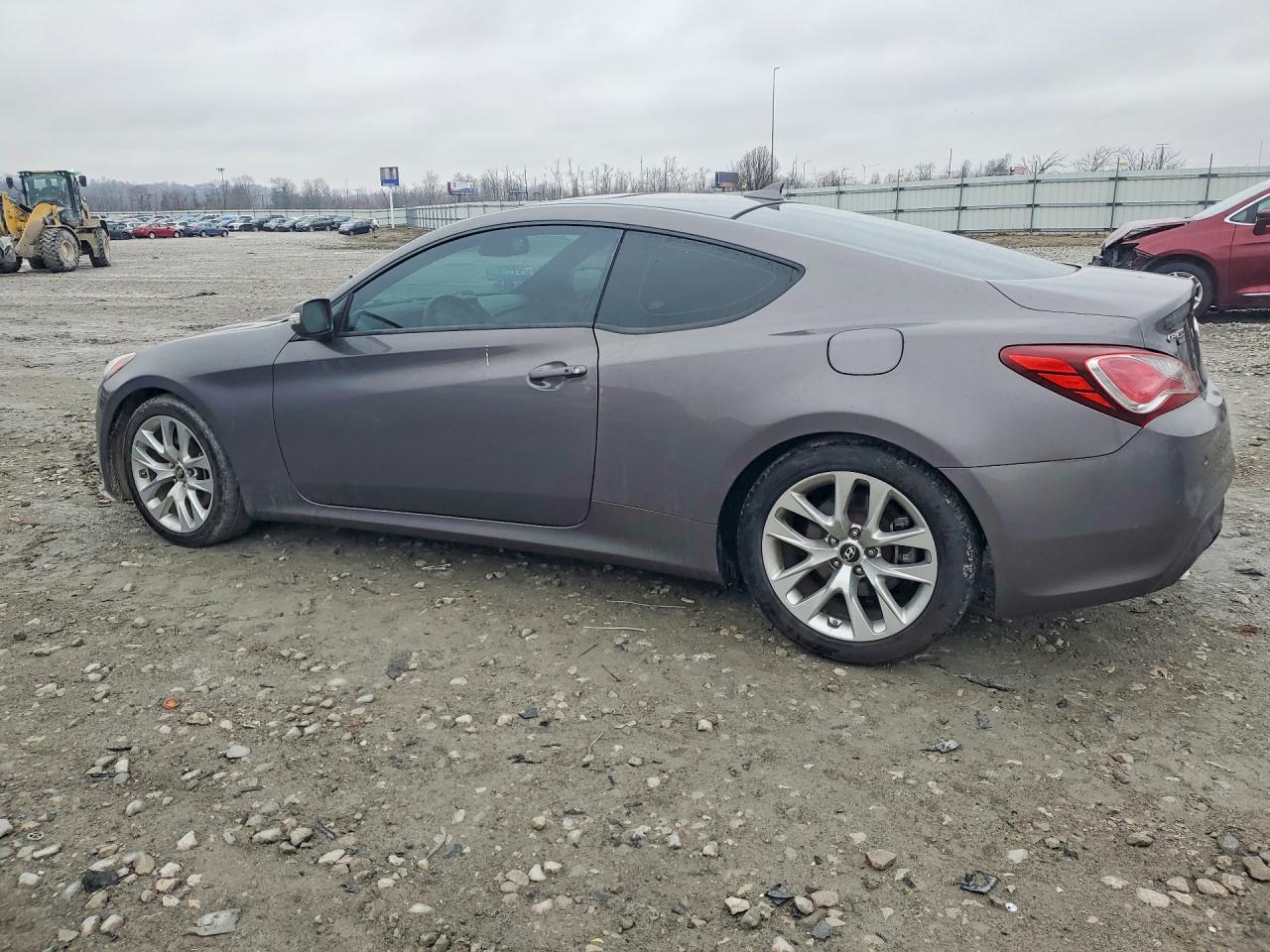2013 HYUNDAI GENESIS
