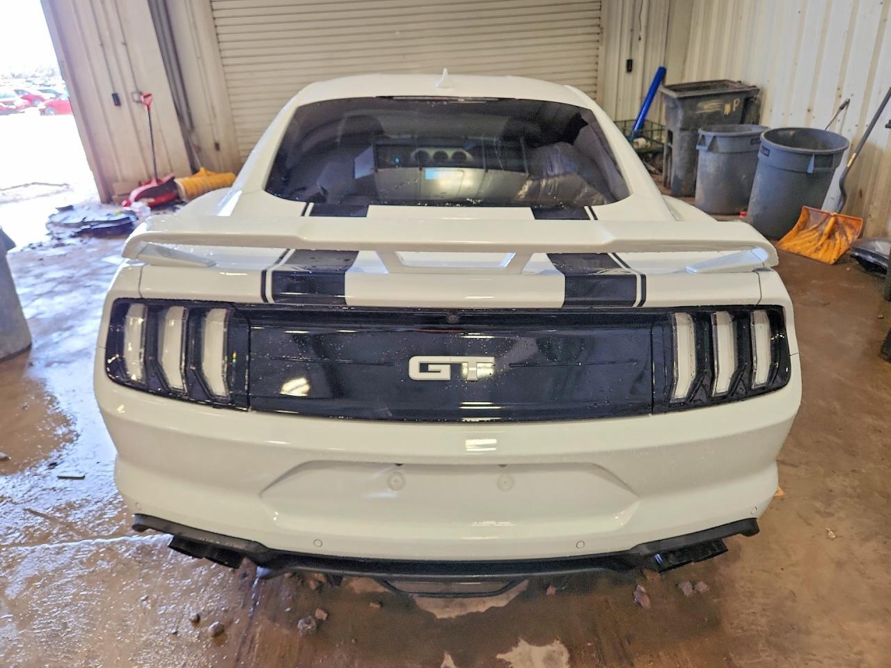 2022 FORD MUSTANG