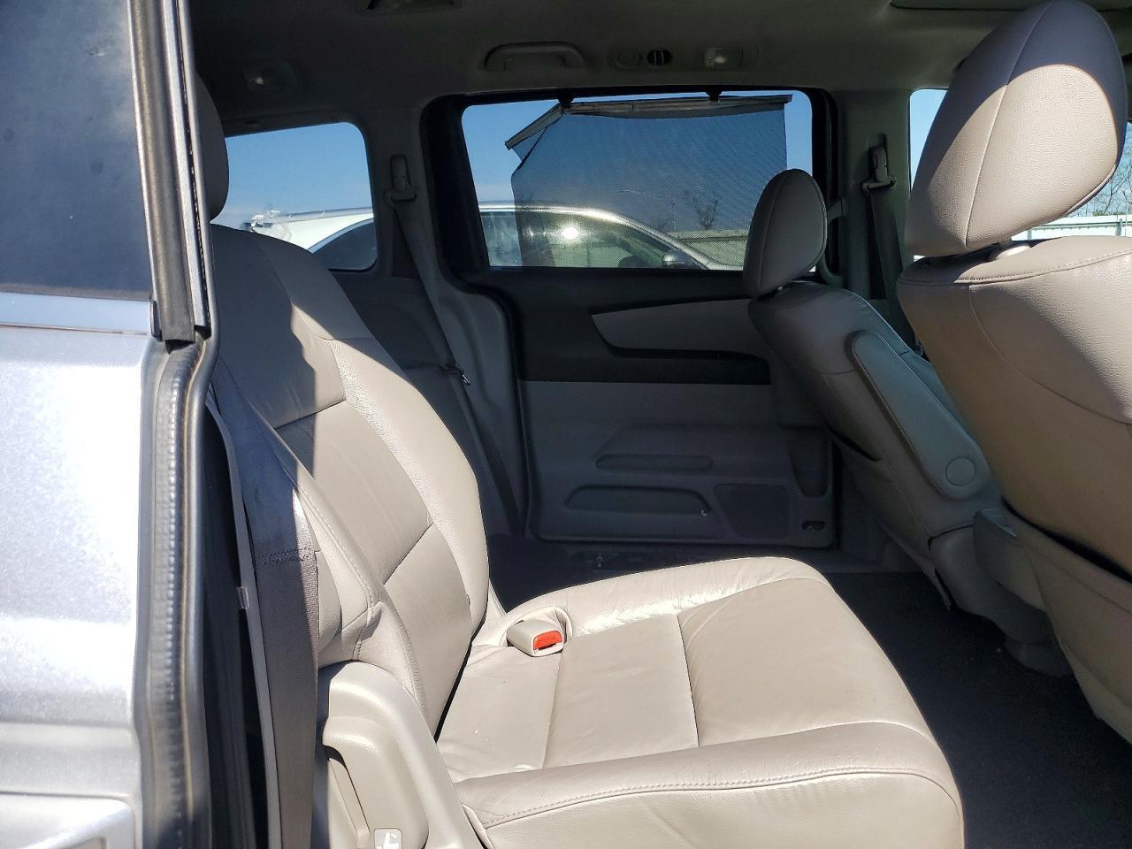 2011 HONDA ODYSSEY