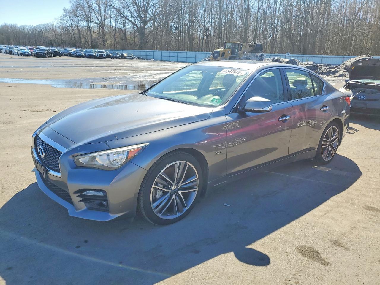 2016 INFINITI Q50