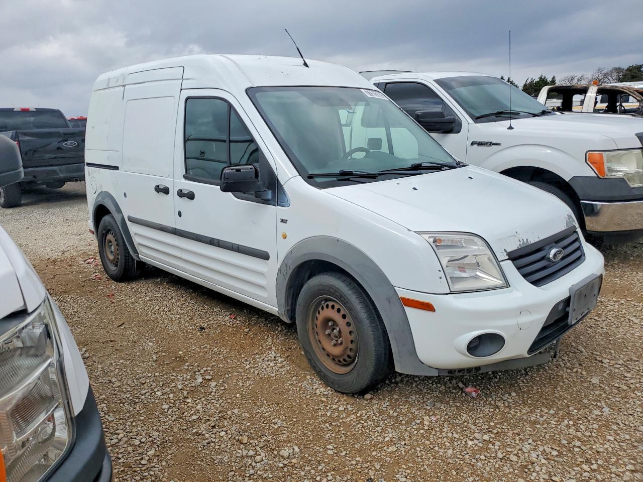 2013 FORD TRANSIT CONNECT