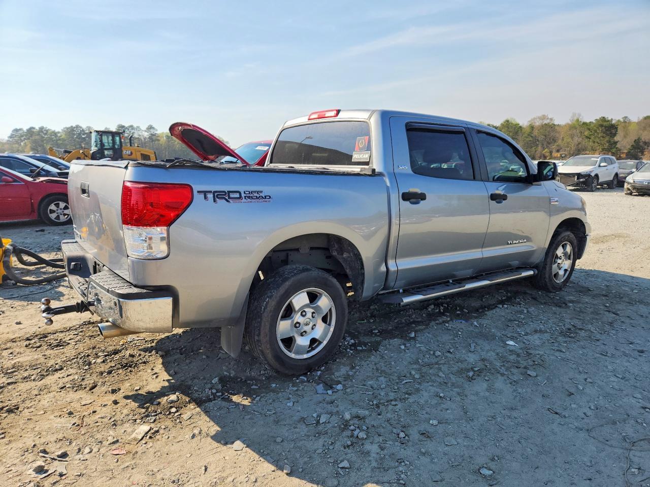 2011 TOYOTA TUNDRA