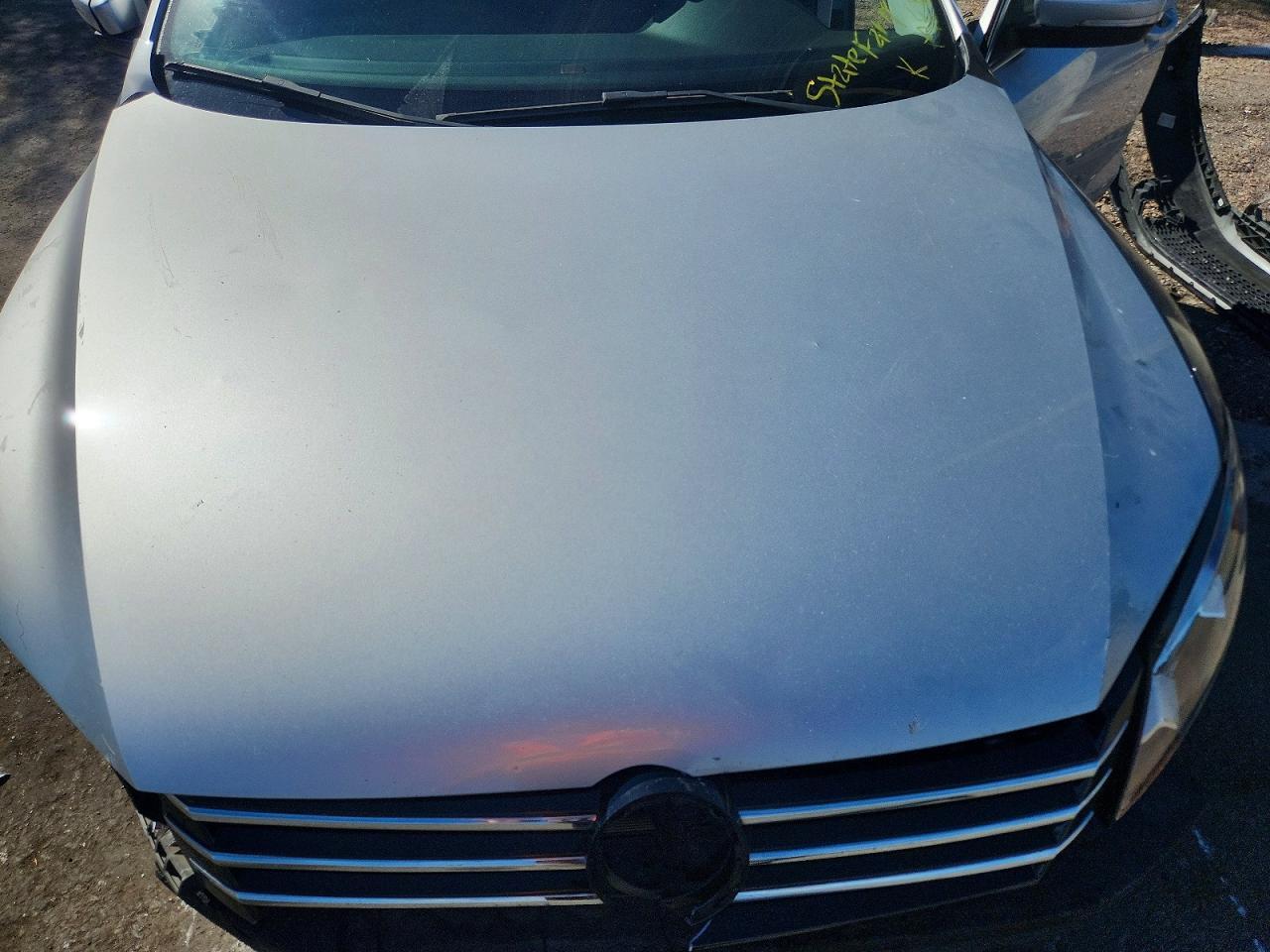 2015 VOLKSWAGEN Passat