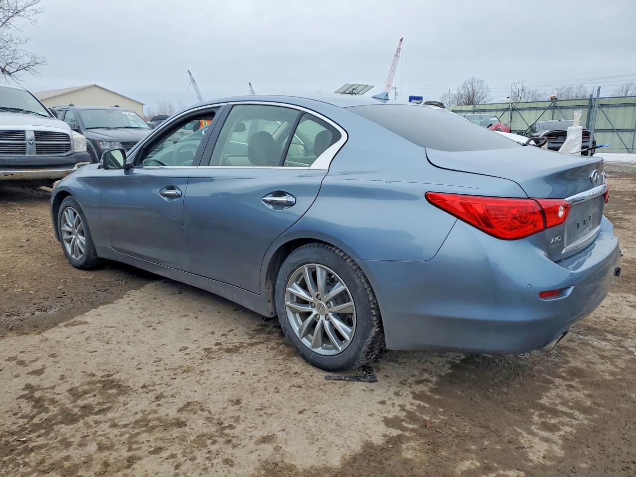 2016 INFINITI Q50