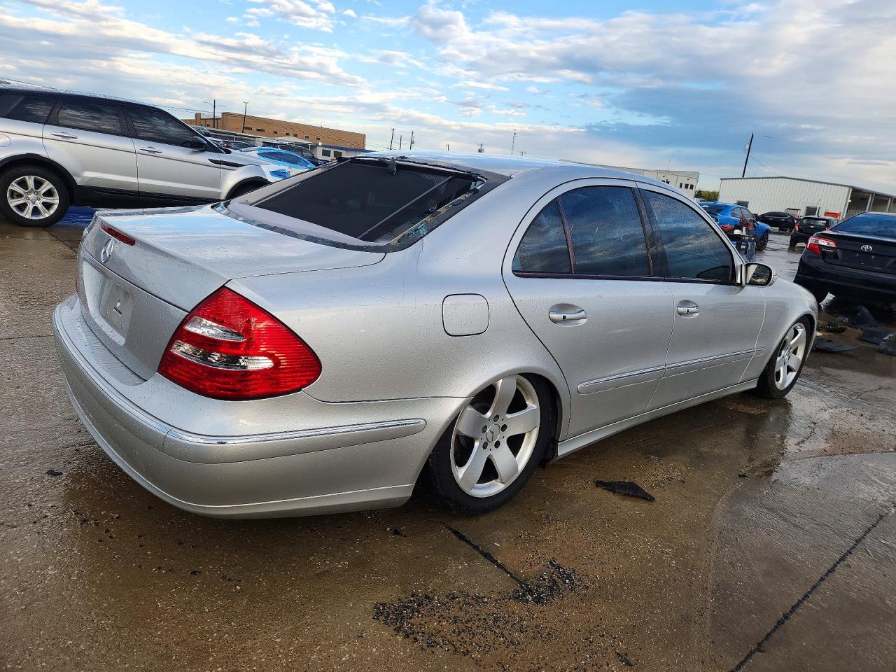 2005 MERCEDES-BENZ E-Class