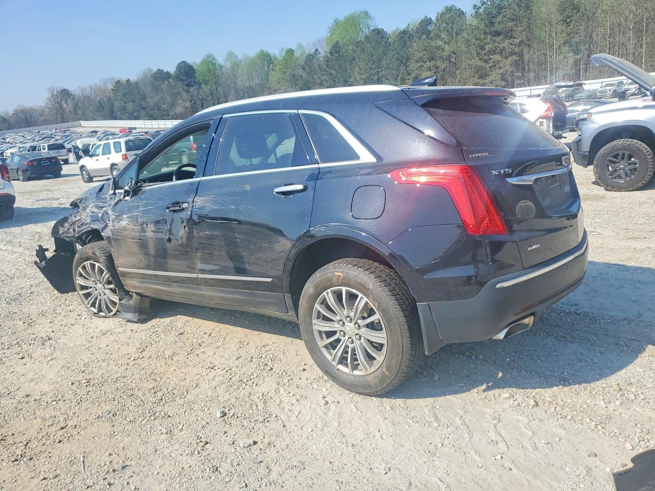 2017 CADILLAC XT5