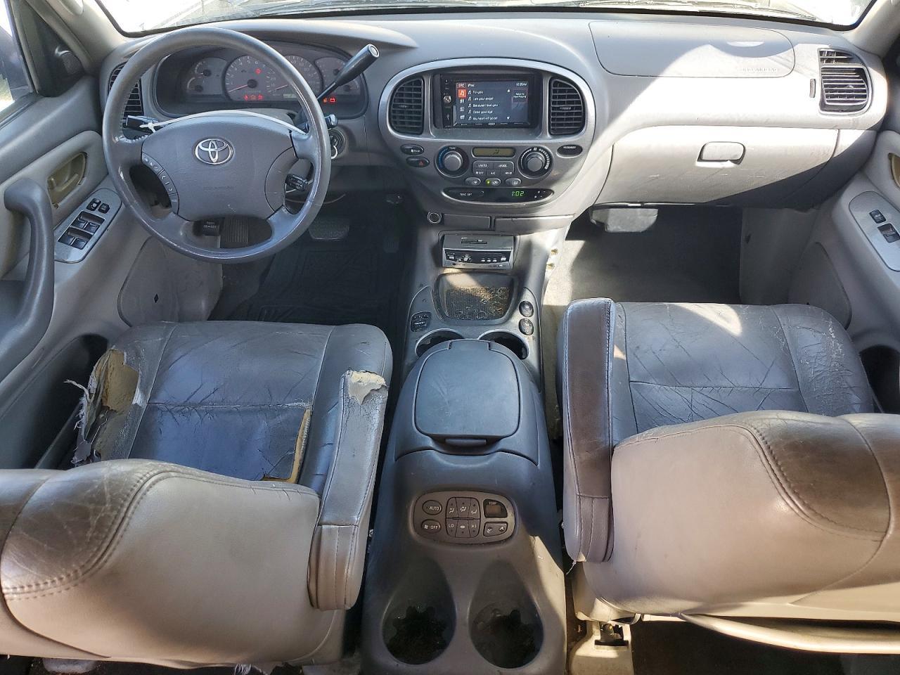 2003 TOYOTA Sequoia