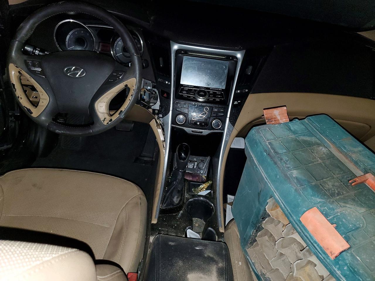 2012 HYUNDAI SONATA