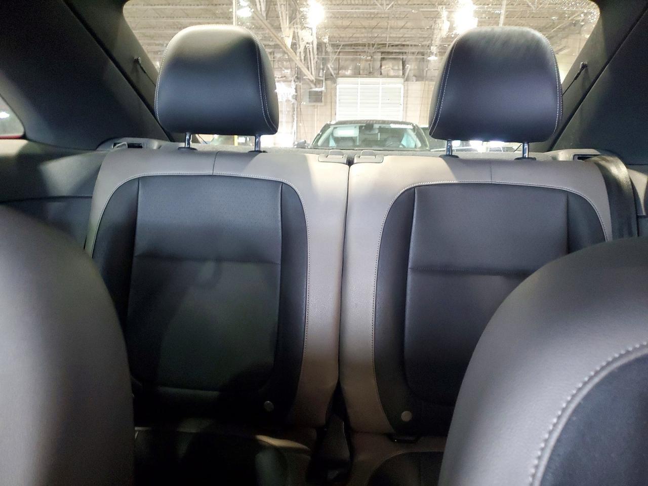 2015 VOLKSWAGEN Beetle
