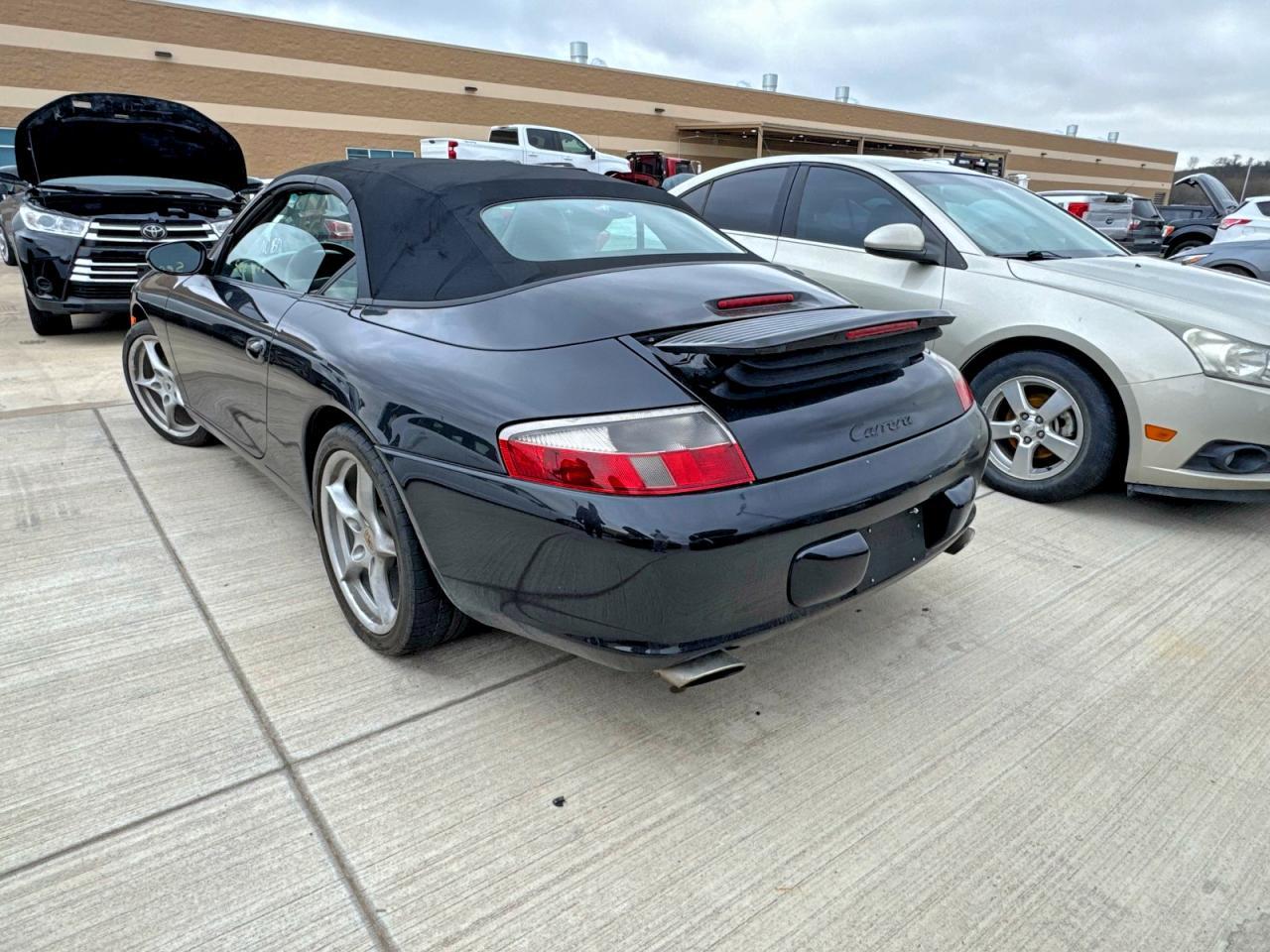 2004 PORSCHE 911