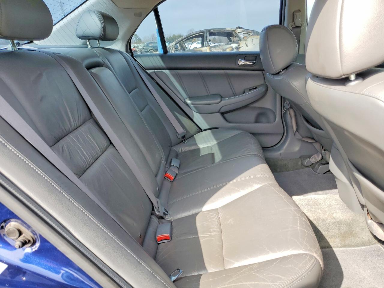 2004 HONDA ACCORD