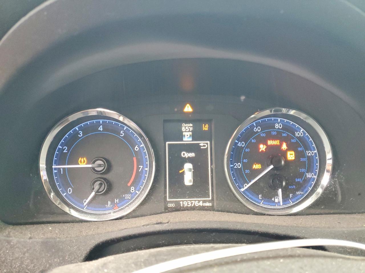 2018 TOYOTA COROLLA