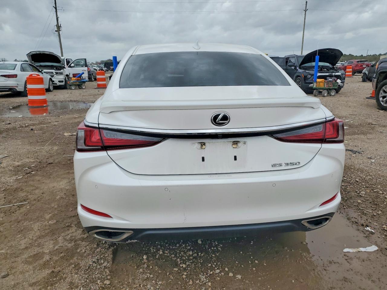 2023 LEXUS ES 350