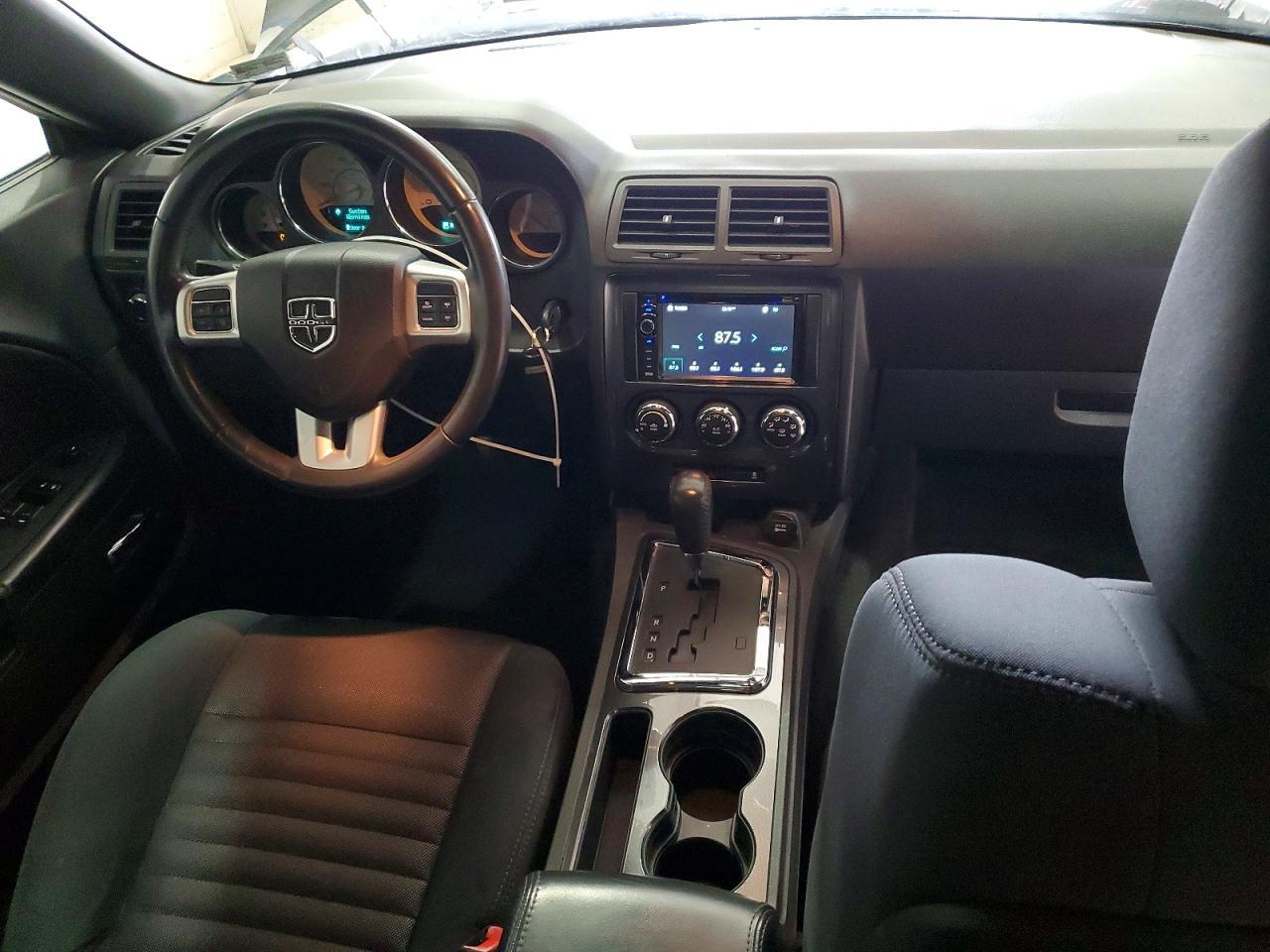 2011 DODGE Challenger