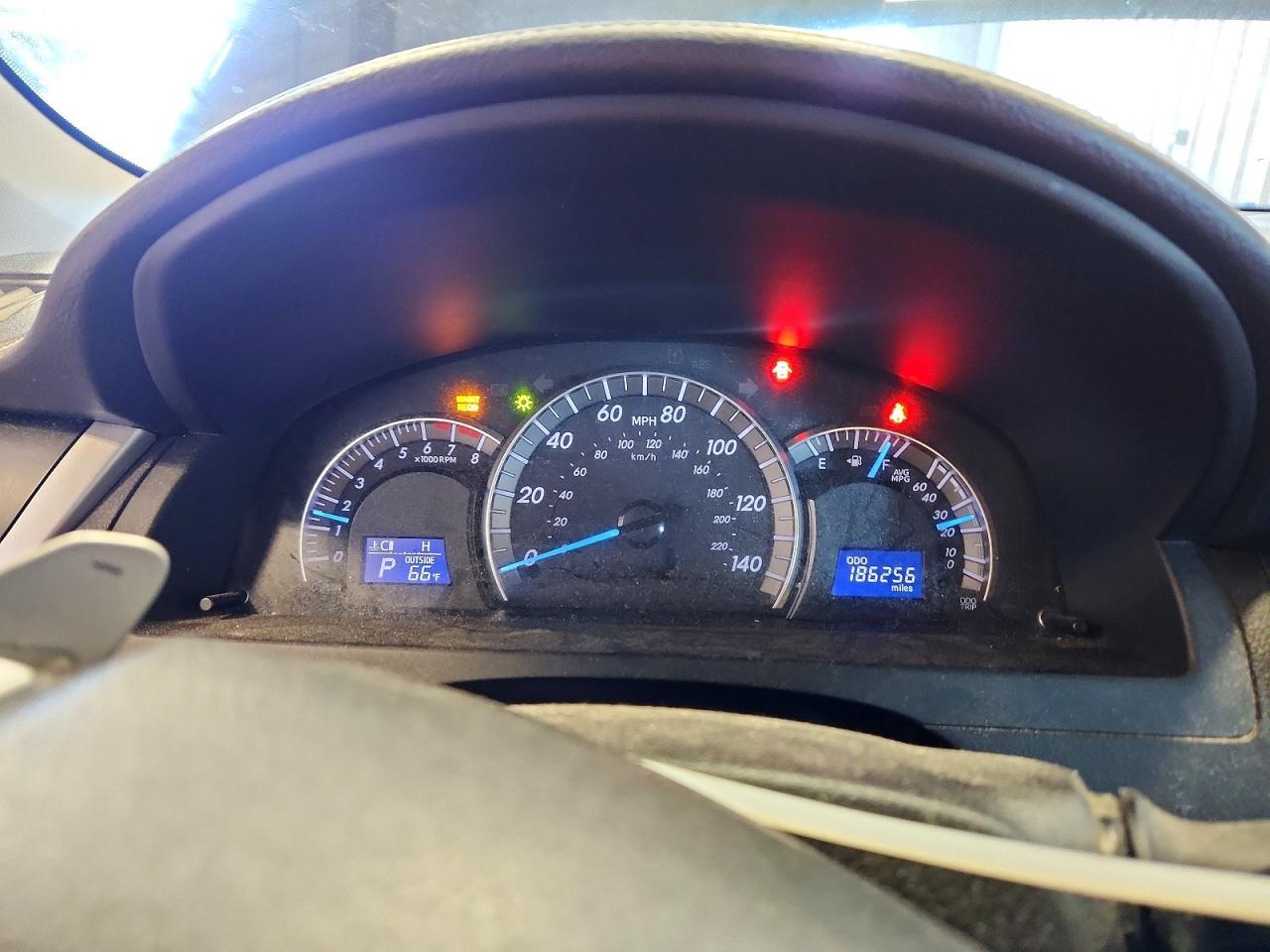2014 TOYOTA CAMRY