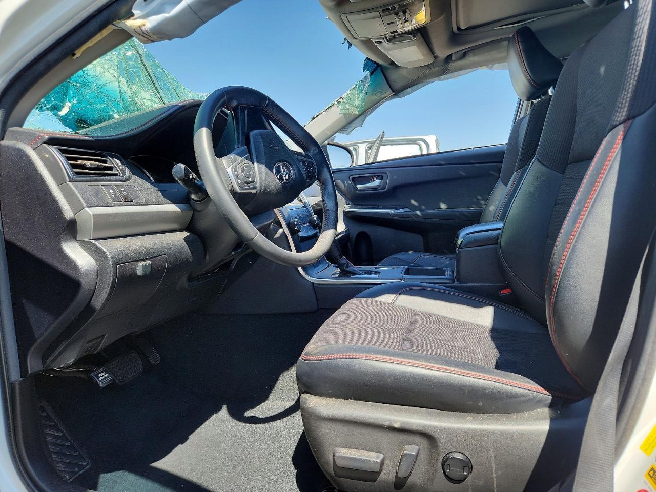 2017 TOYOTA CAMRY