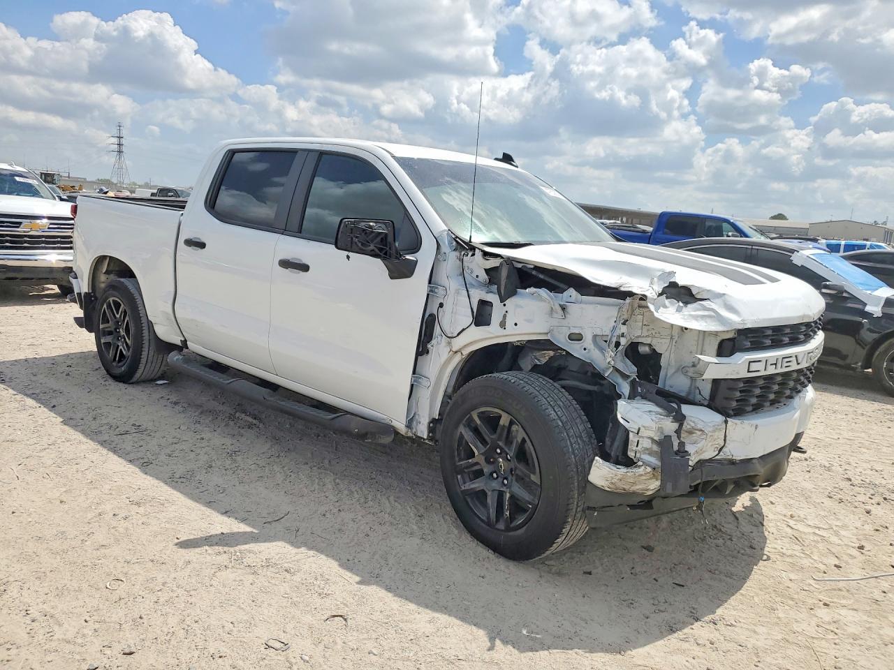 2022 CHEVROLET Silverado