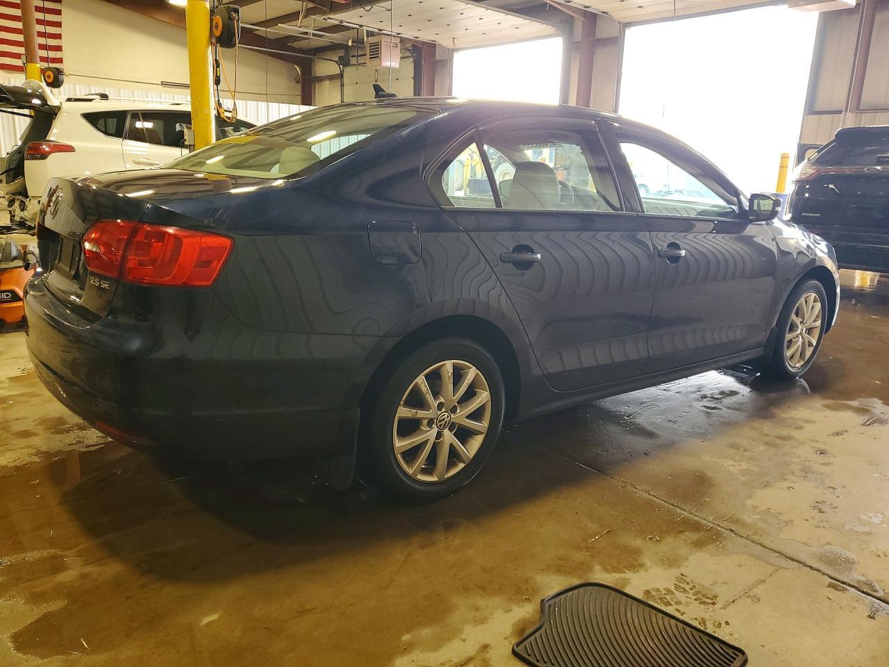 2012 VOLKSWAGEN JETTA