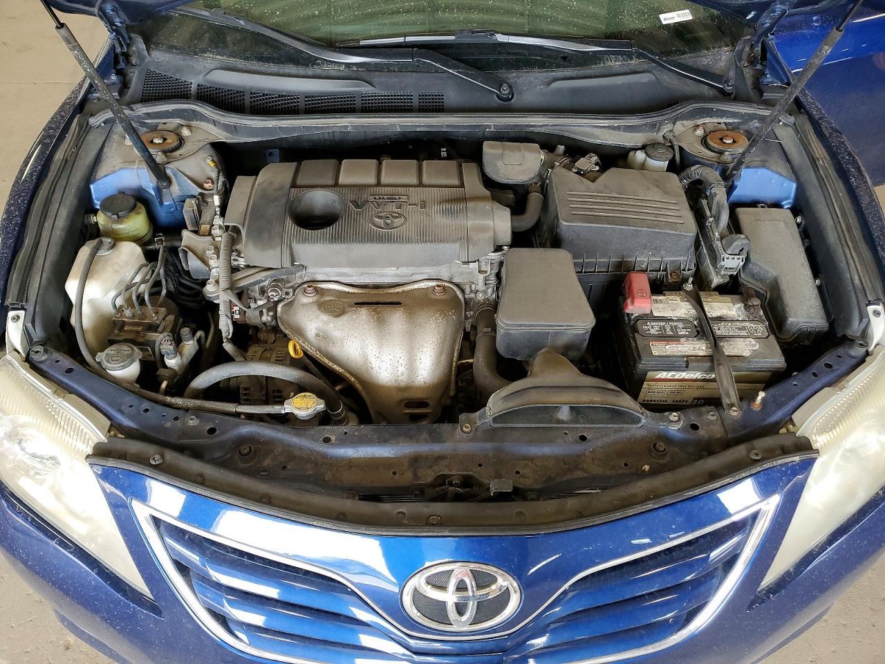 2011 TOYOTA CAMRY