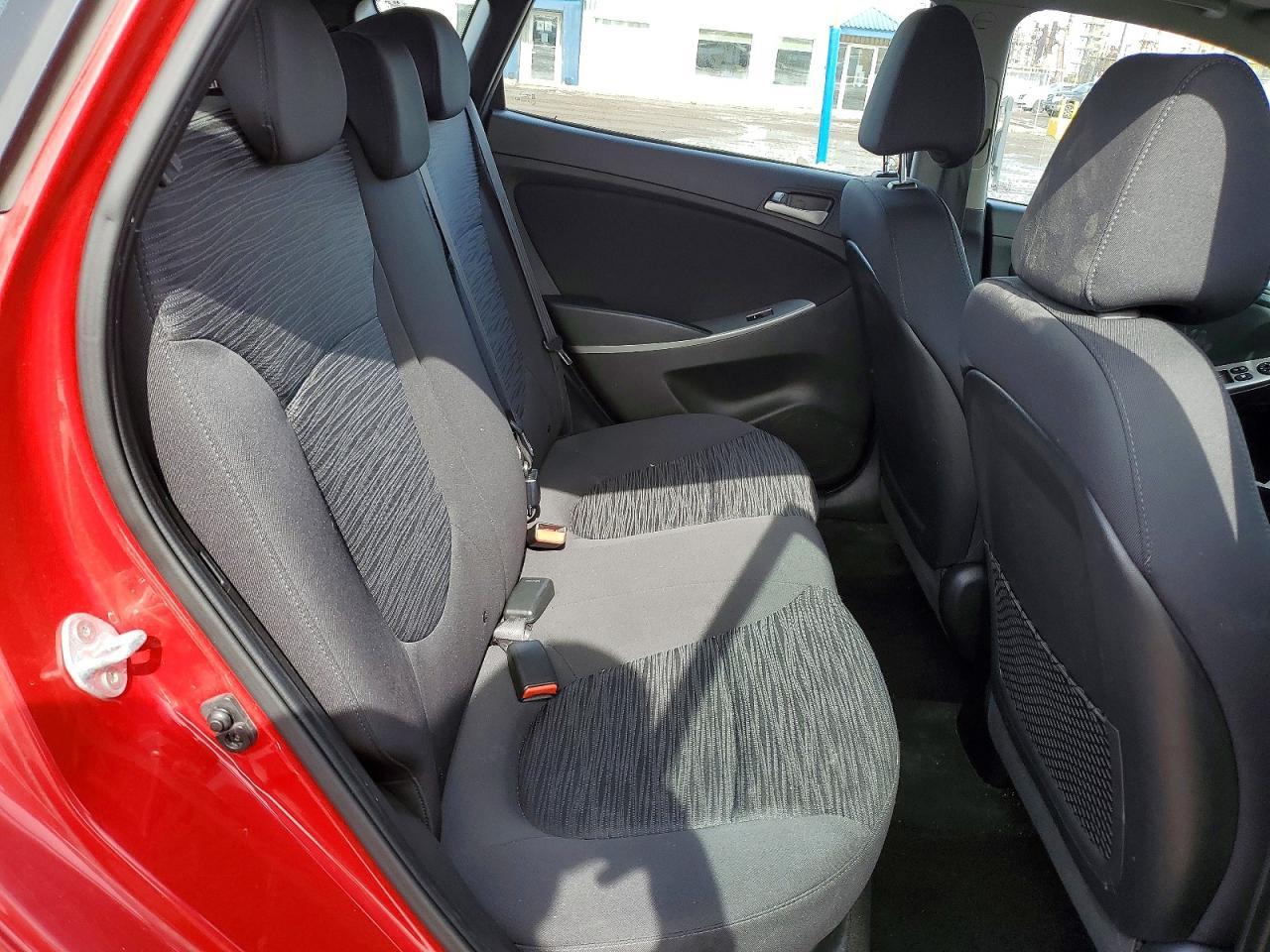 2016 HYUNDAI ACCENT