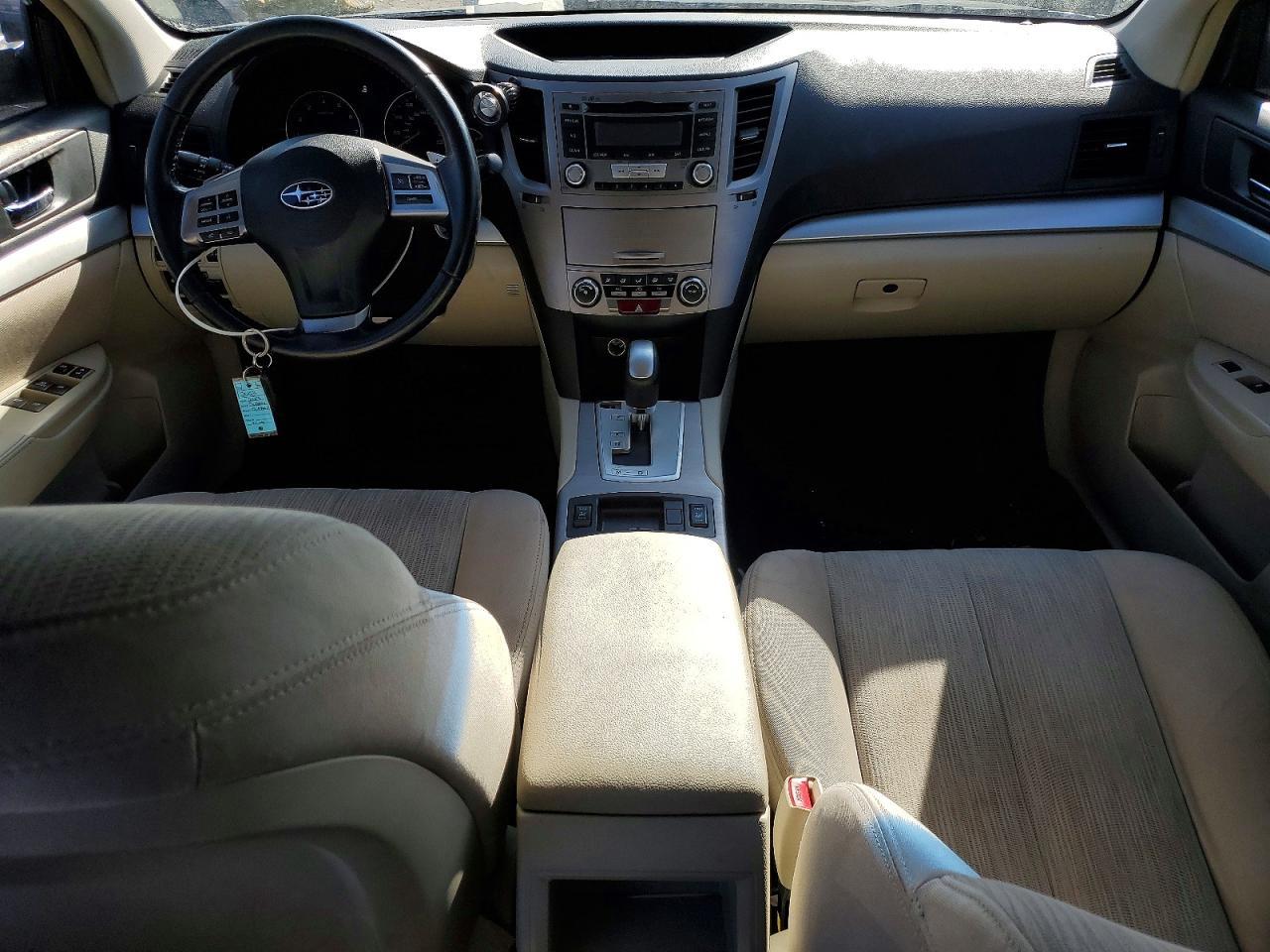 2013 SUBARU Outback