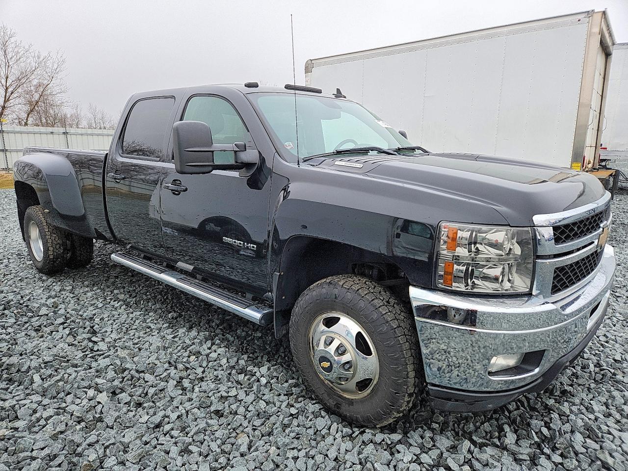 2011 CHEVROLET Silverado 3500
