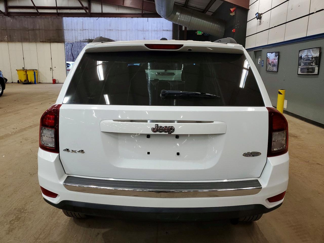 2015 JEEP Compass