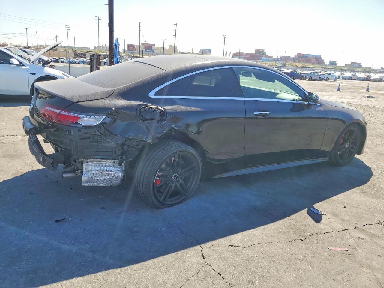 2018 MERCEDES-BENZ E-Class
