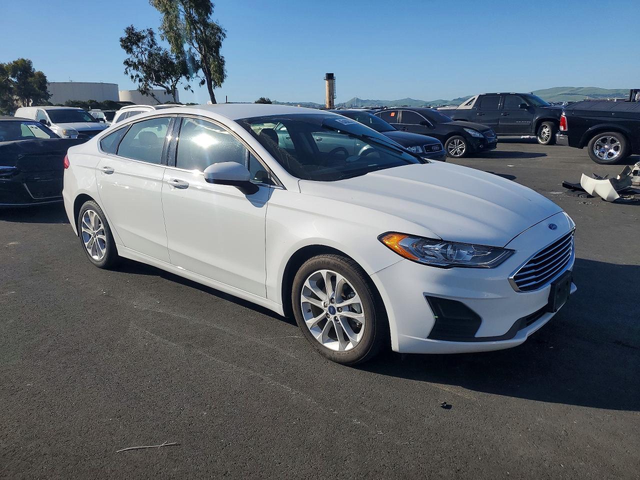 2020 FORD FUSION