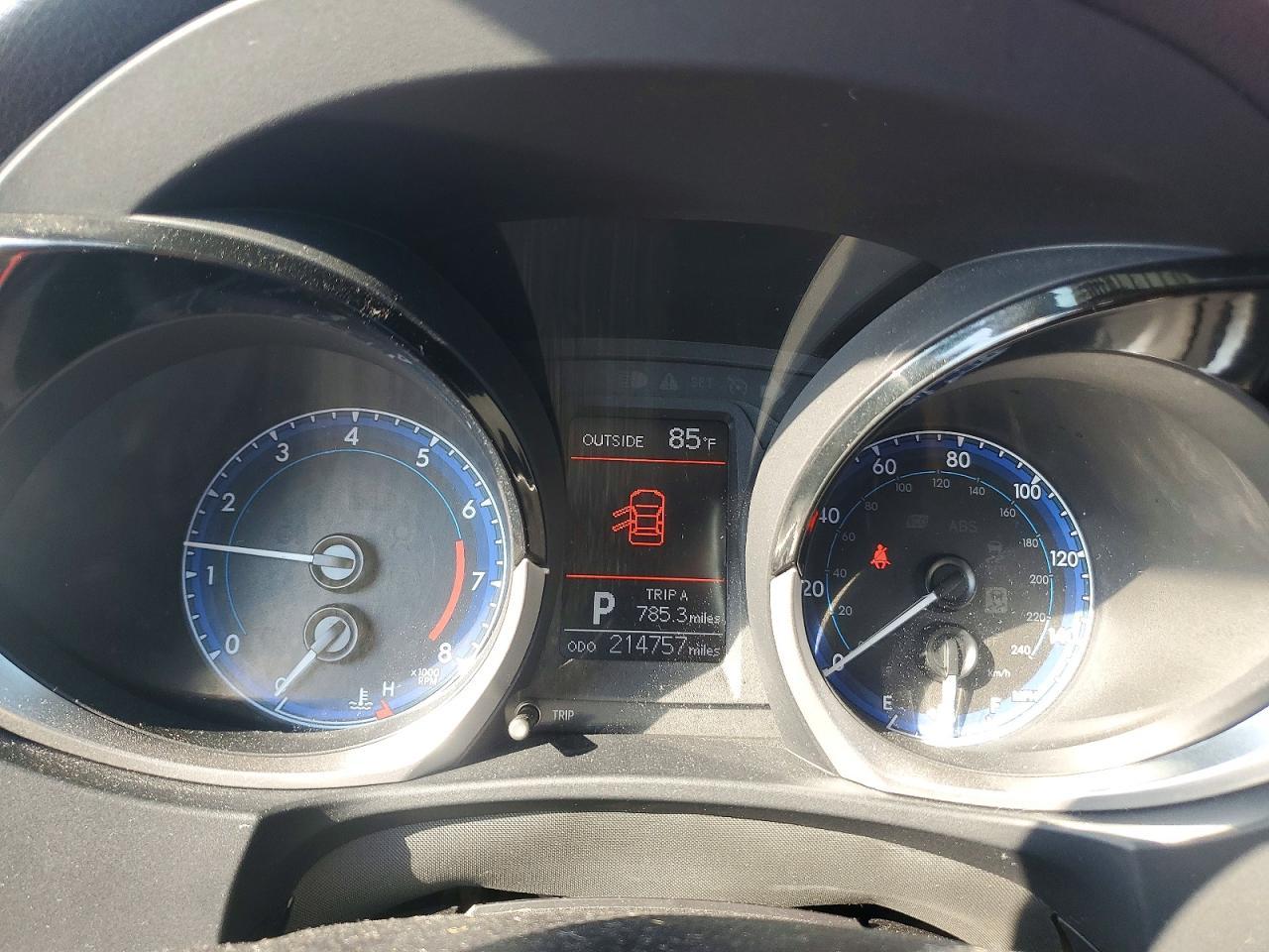 2015 TOYOTA COROLLA