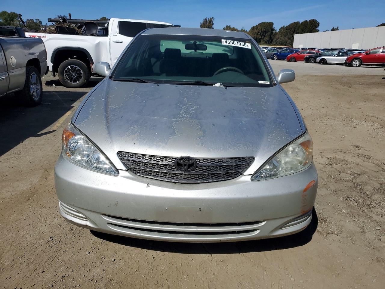 2004 TOYOTA CAMRY
