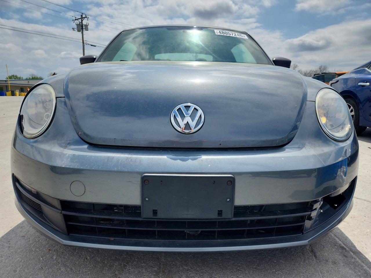 2014 VOLKSWAGEN Beetle