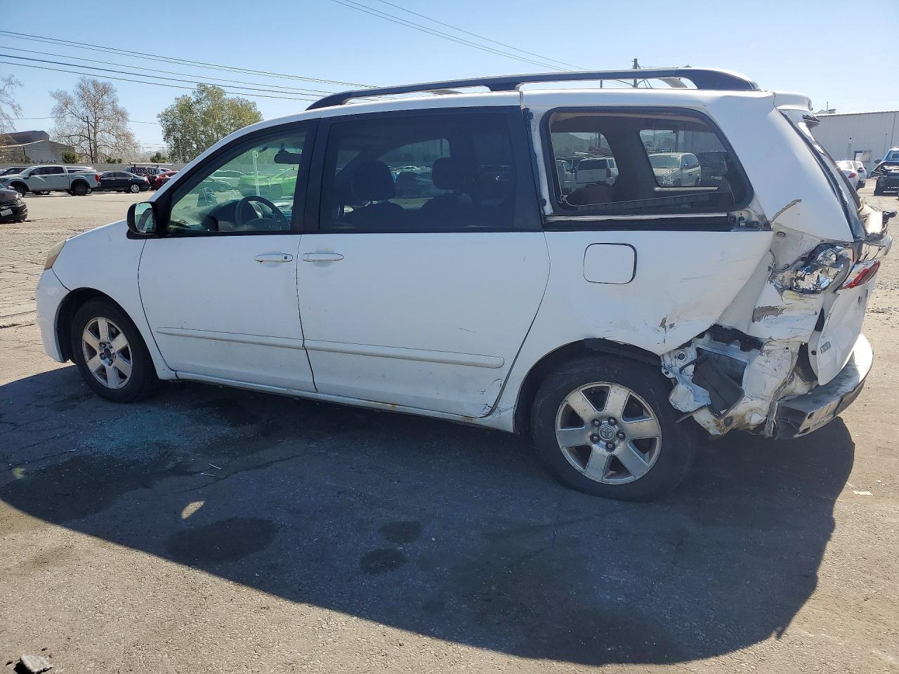 2008 TOYOTA SIENNA